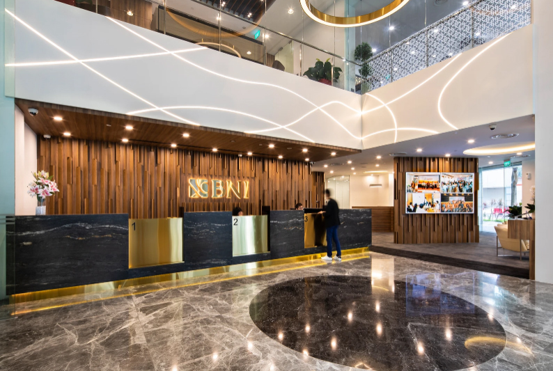 طراحی و بازسازی واحد اداری  پارتیشن اداری  تقسیم بندی فضا در محیط اداری  2